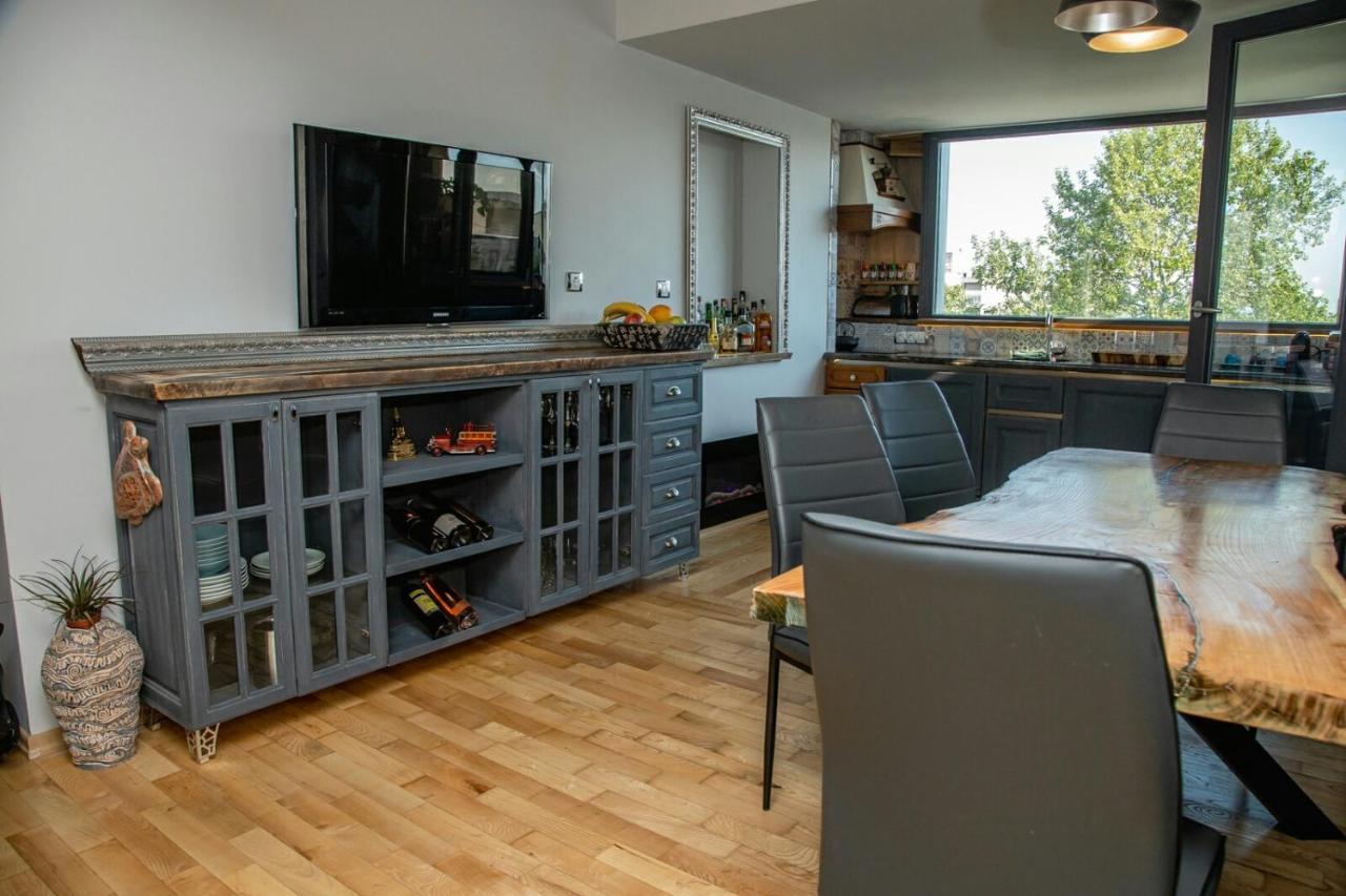 Art Luxury Apartment Burgas Esterno foto