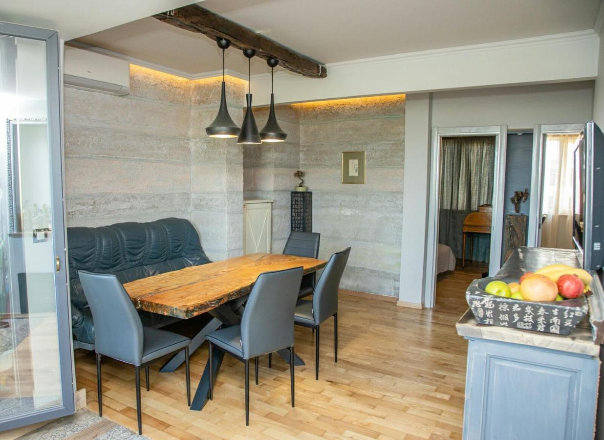 Art Luxury Apartment Burgas Esterno foto