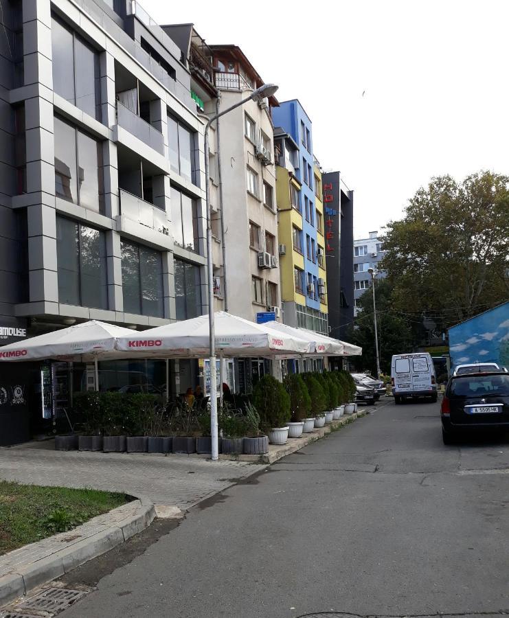Art Luxury Apartment Burgas Esterno foto