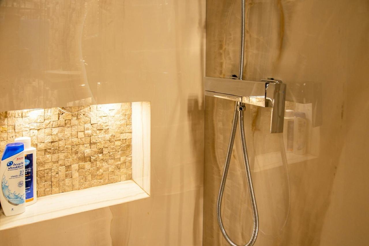 Art Luxury Apartment Burgas Esterno foto