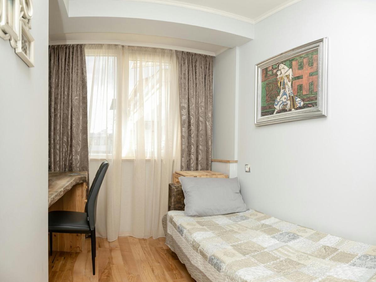 Art Luxury Apartment Burgas Esterno foto